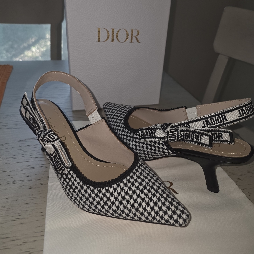 DIOR J'Adior Houndstooth Slingback Pumps!